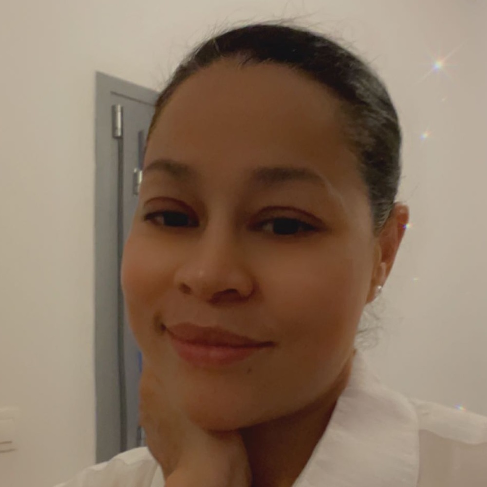 Meet your Posher, Catalina